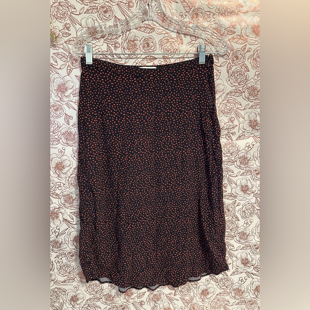 Free assembly polka dot skirt size Small